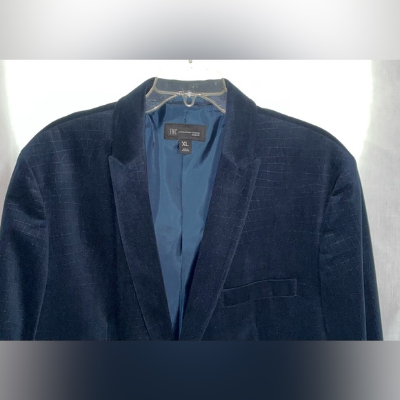NWT Men’s INC Milan Slim Fit Navy Blue Velvet Patterned Blazer Jacket Sz XL - Picture 3 of 12